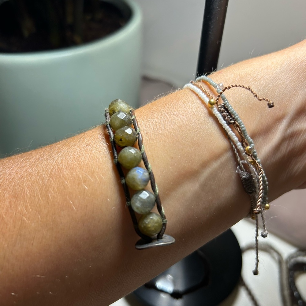Chan Luu Labradorite Beaded Bracelet - Picture 2 of 5